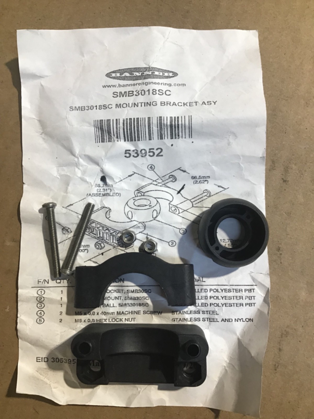 BANNER SMB3018SC 18MM SENSOR MOUNTING BRACKET (SET OF 7) NEW IN PKG.