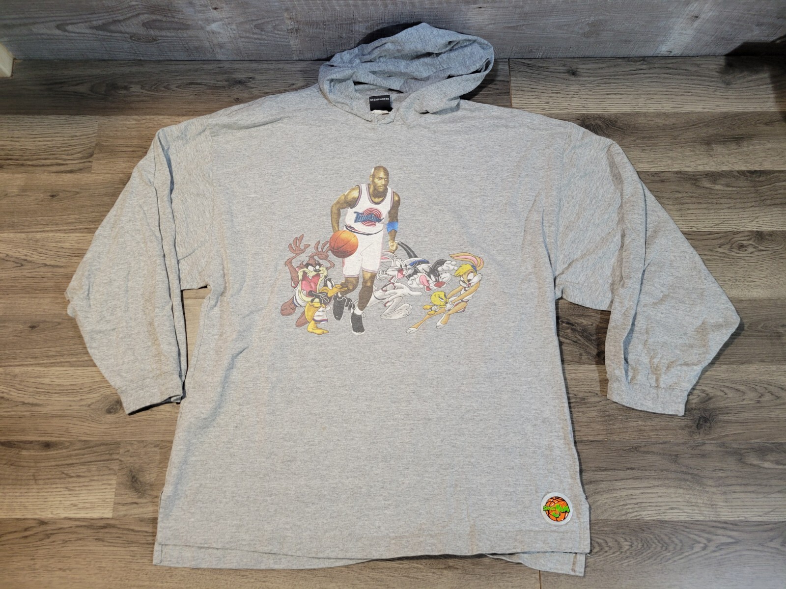 Vintage 1995 Space Jam Movie XL Hoodie Featuring Michael Jordan & Bugs Bunny