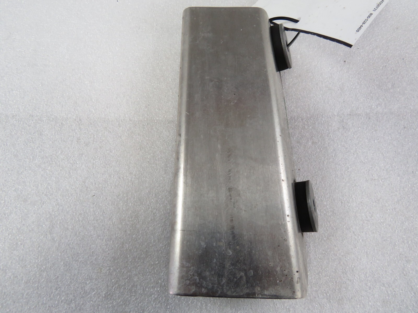 Lamborghini Gallardo, LP550, RH, Lower Radiator Bracket, Used, P/N 400121235A