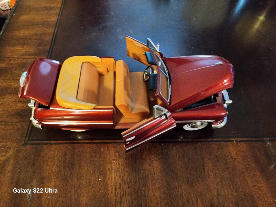 222. Car Model, 1949 Mercury Convertible Red Candy Paint 1/24 Diecast - Image 4 of 4