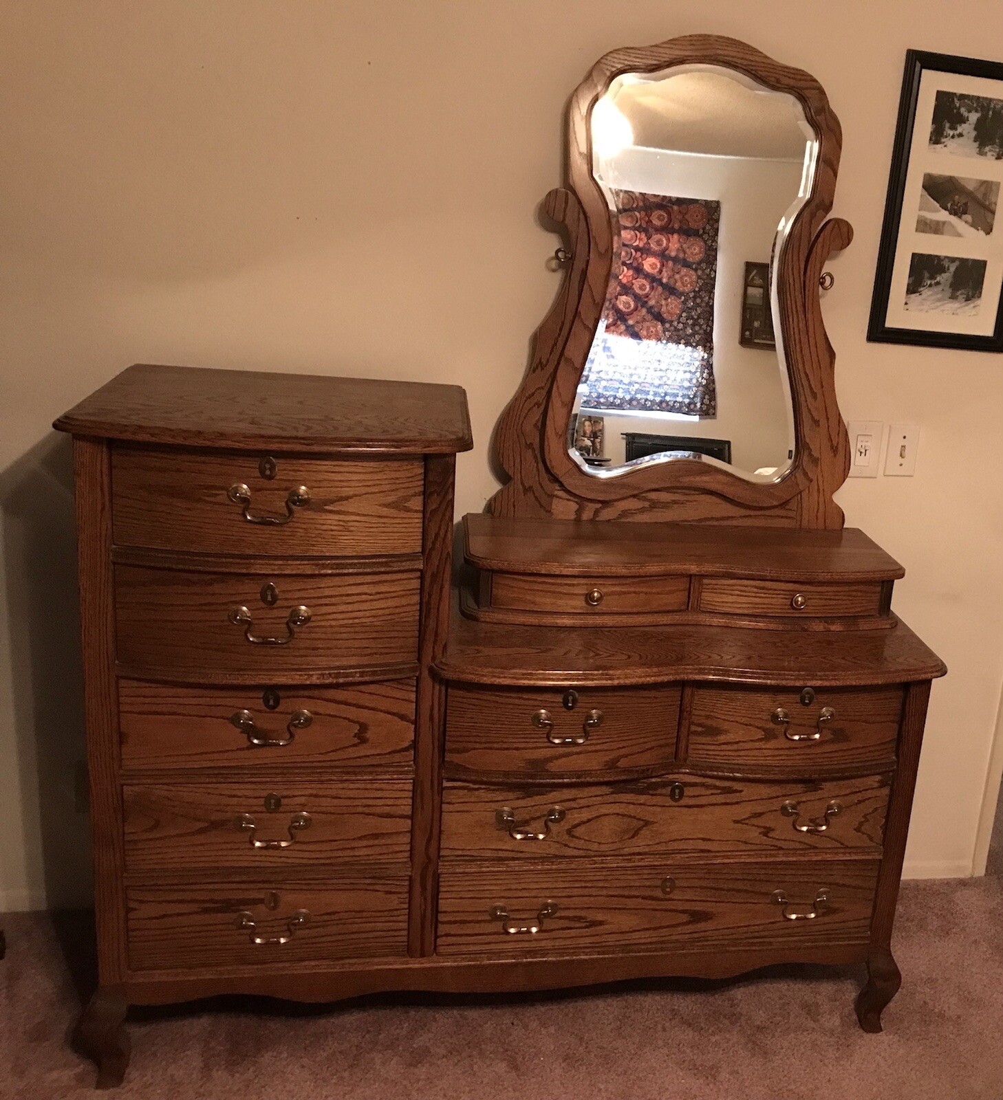 BROWNWOOD FURNITURE Vintage Oak Wood Dresser with Tilt Mirror LOOKS NEW