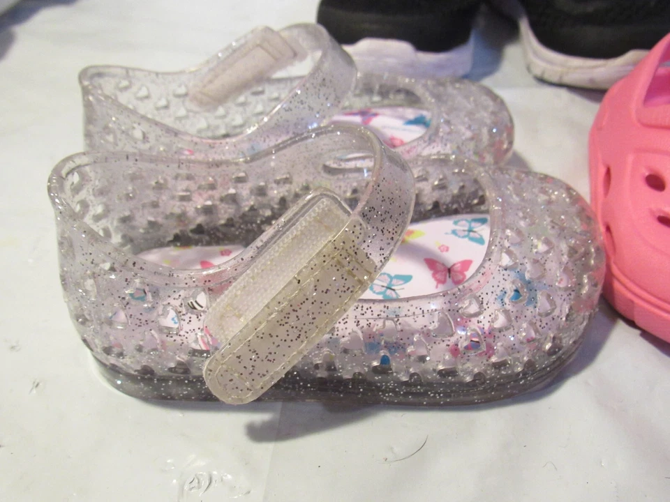 3 pares de sandálias Champion Wonder Nation sapatos infantis femininos tamanho 3 B33M - Imagem 3 de 4