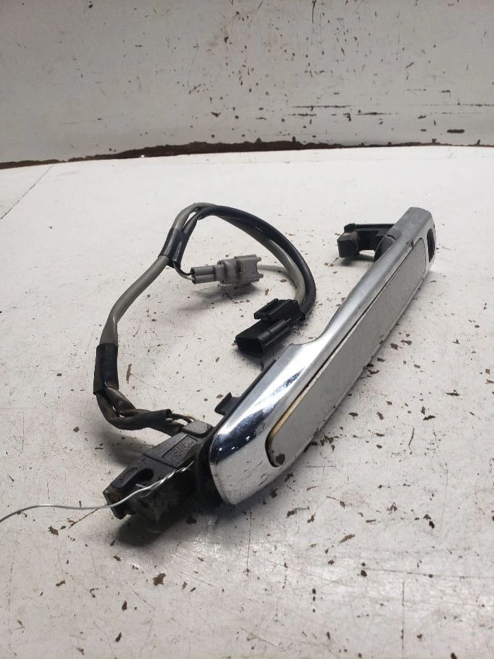 Manija de puerta de pasajero montaje exterior puerta compatible 06-07 INFINITI M35 1317342 Foto 2 de 4