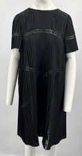 Prada 2015 Black Pleated Lace-Trim Short Sleeve Shift Dress sz 42