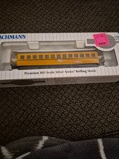 Bachmann 13403 HO Unlettered 1860-80 Era Yellow Coach Car