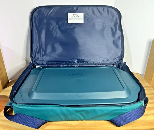 Pyrex Portables 3 QUART TRAVEL 13 X 9X 2 Baking Clear Pan / LID and CASE 233-8