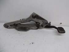YAMAHA RD125 LC   RIGHT-HAND FOOTREST HANGER  AND REAR BRAKE LEVER