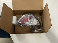 For Toyota Rav4 Rear Reflector Bumper 2016 17 2018 Passenger Side TO2883107