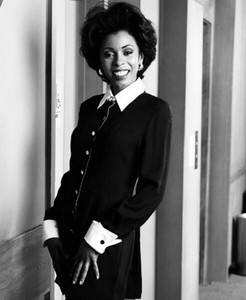 Khandi Alexander Unsigned Photograph N1780 Newsradio New Image Ebay