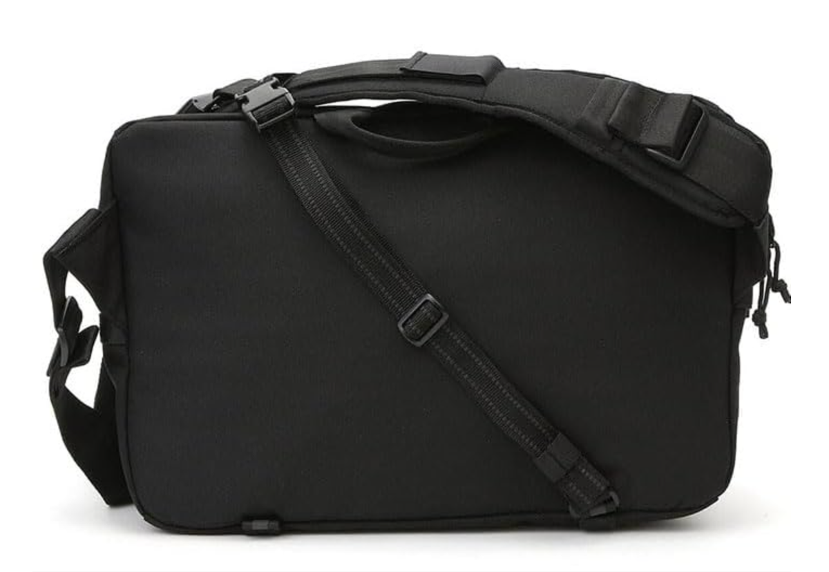 CHROME Body Bag KADET Kadet Max Black 15L | eBay