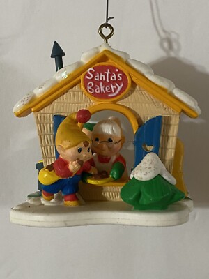 Vintage Two Sided Santa's Bakery 1996 Noma Christmas Ornament Mrs Claus Elf, Cat
