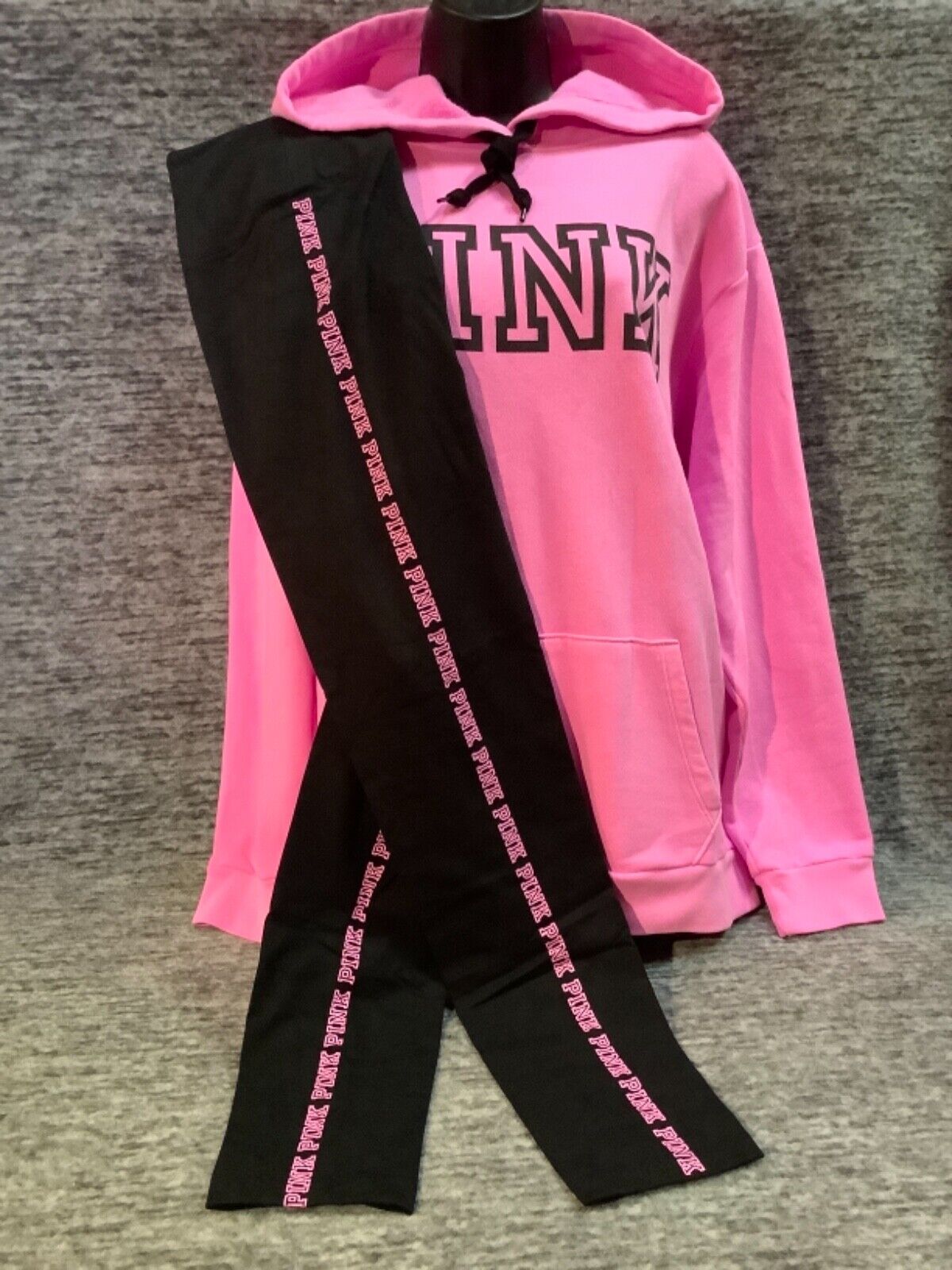 Victoria's Secret Pink Campus Crew Pullover & Campus Legging 2