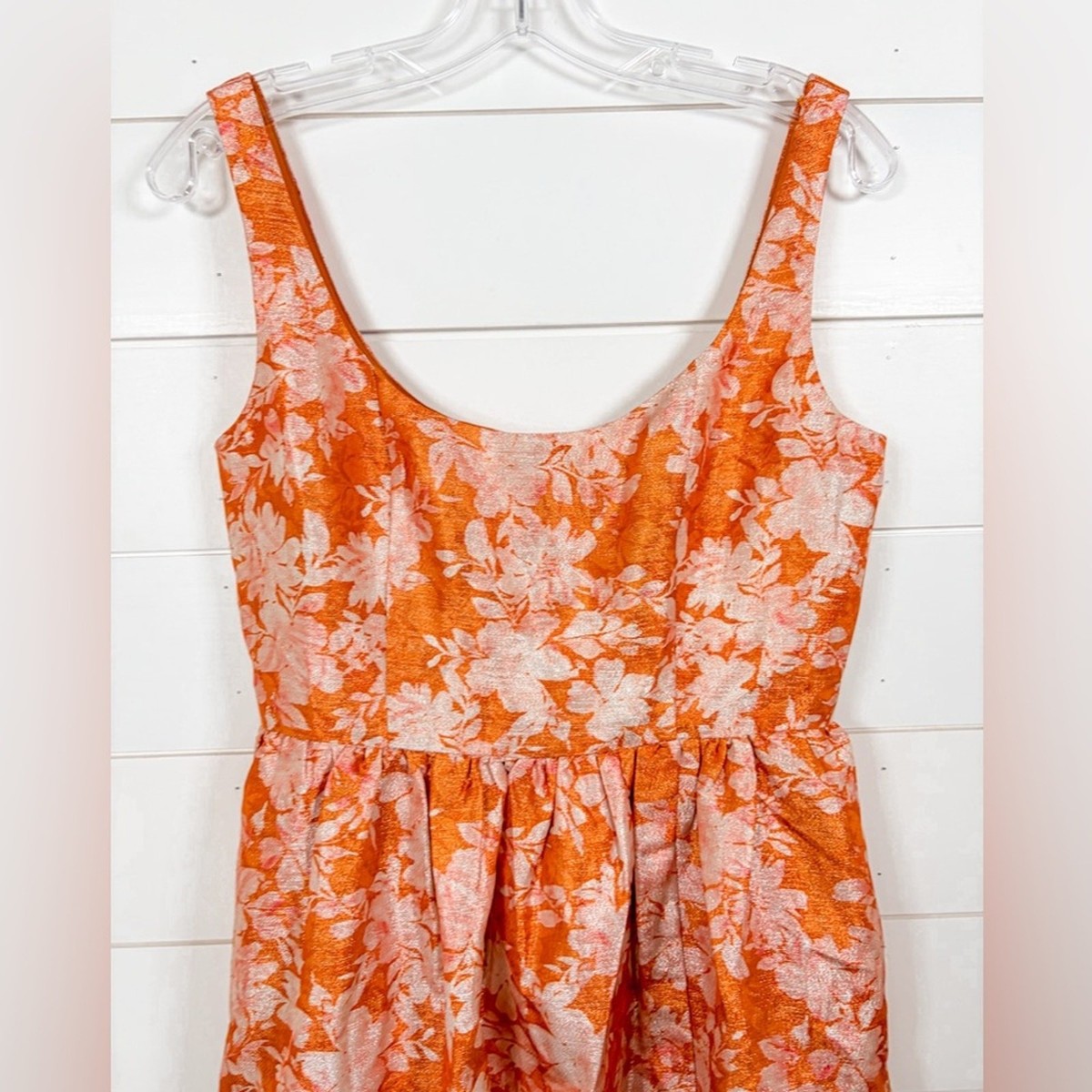 hutch beanie floral scoop neck maxi dress NWT Metallic Jacquard - size 6 designed to skim the body comfortably while offering elongating Hutch Anthropologie Beanie Floral Metallic