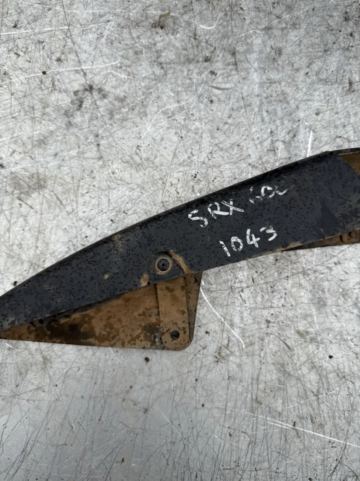 Оригинальная крышка для защиты цепи Yamaha SRX600 SRX 600 от оригинального производителя подлинный пластик - Изображение 3 из 4