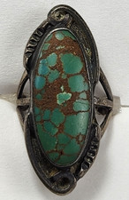 Vintage Navajo Sterling Silver  Turquoise Oval Ring Size 4 Cracked Stone 1 3/8"