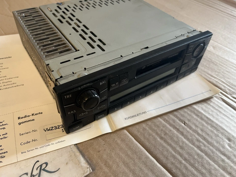 Original VW Gamma V 5 Radio 1J0035186D mit Code für Golf 4 Passat 3B 3BG etc - Bild 3 von 4