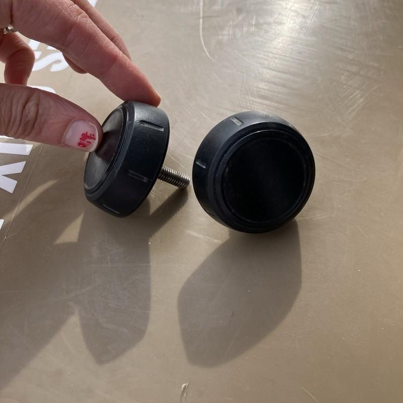 Bail Mount Bracket Knobs For Garmin Gpsmap 7x10 