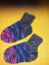 Gestrickte Kindersocken Gr.22/23/24 länge ca 15 cm Handarbeit Bunt, warm 