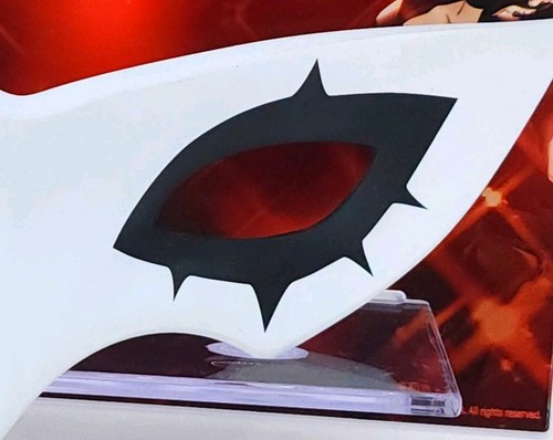 Persona 5: Royal Phantom Thieves Edition Joker Mask PS4 - Picture 3 of 9