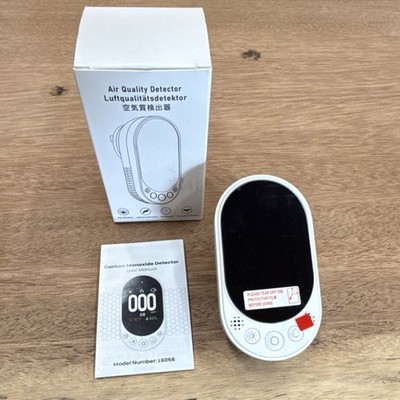 L6068 Carbon Monoxide Detector Air Quality Detector White Wall Plug-In Device