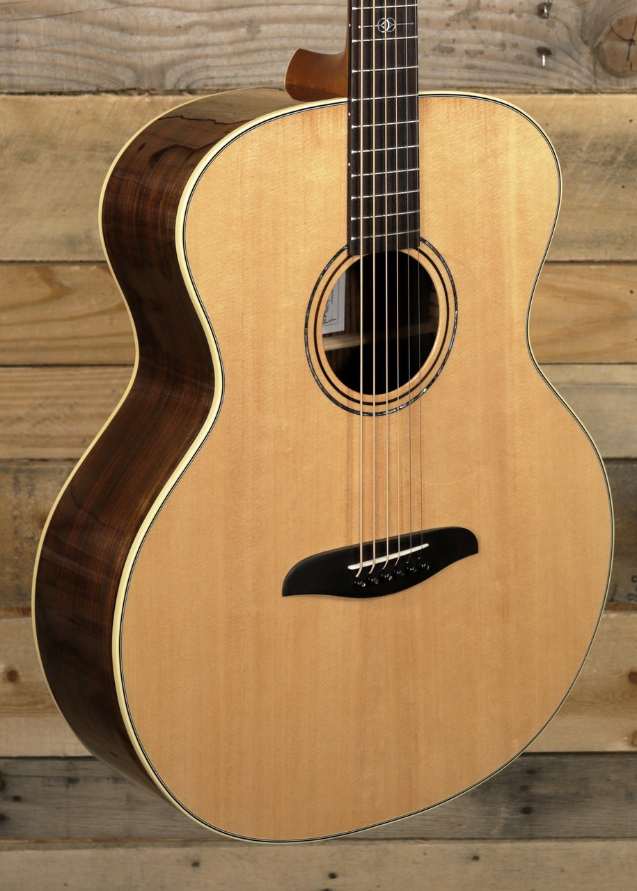 Alvarez Yairi YB70 Baritone Acoustic Guitar Natural w Case 300690₽