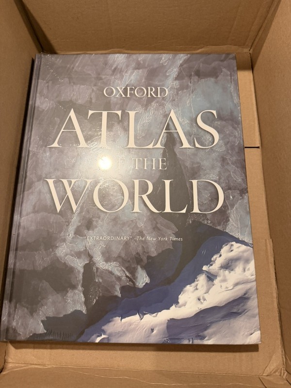 Atlas of the World by Oxford (2017, Hardcover)