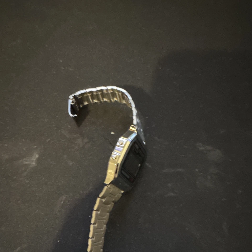 Casio a158 Digital Quartz Watch Silver Bracelet Boxed, photo 3 of 5