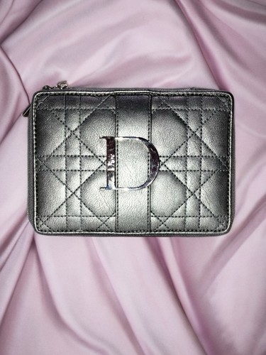 Christian Dior VIP Metallic Silver Cannage Cosmetic Pouch Palette Case Clutch