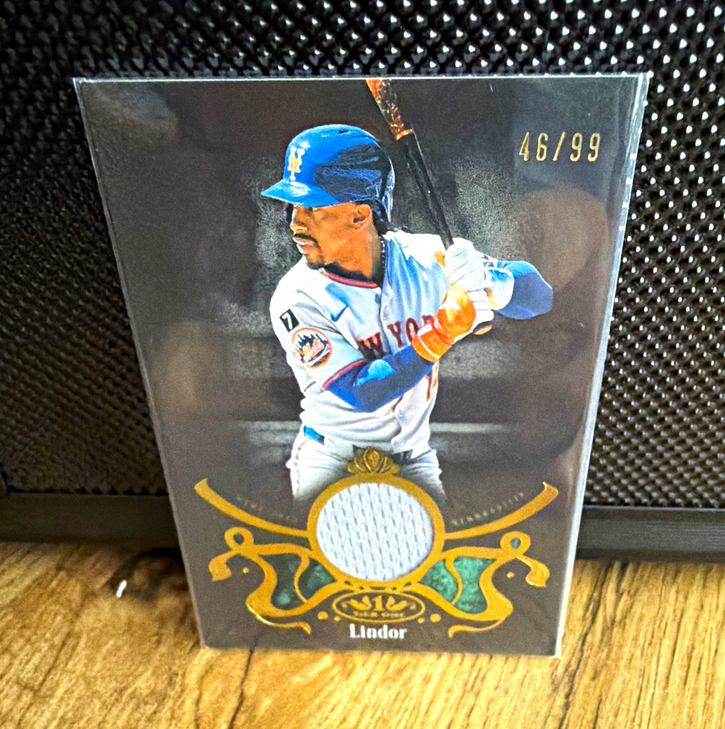 Topps Tier One 2026 Francisco Lindor Shadow Relic #SR-FL Mets 46/99