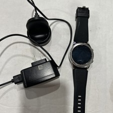 Samsung Galaxy Gear S3 Classic Smart Watch With charger