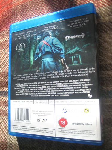 TAK SAKAGUCHI'S CRAZY SAMURAI 400 VS 1 BLU RAY NEUWERTIG DISC KOSTENLOSER VERSAND - Bild 2 von 3