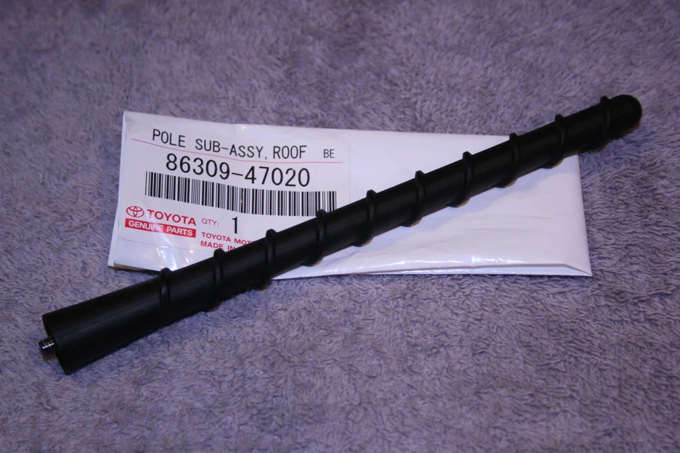 Mástil de antena 86309-47020 - Prius > enchufable > Yaris Hatchback - Toyota genuino Foto 2 de 4