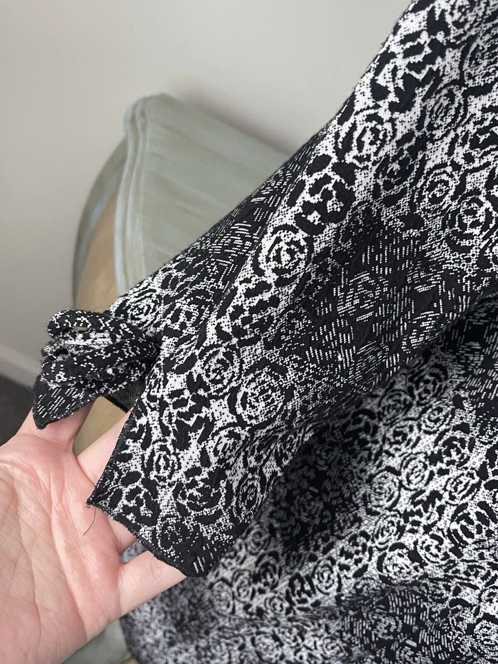 Magna 连衣裙女式 18/20 V 领 3/4 袖套衫束腰滑板黑色花卉 — 第 3/4 张图片