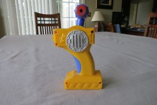 2006 Mattel Fisher Price Geo Trax Yellow Grand Central Aero Train Remote Control