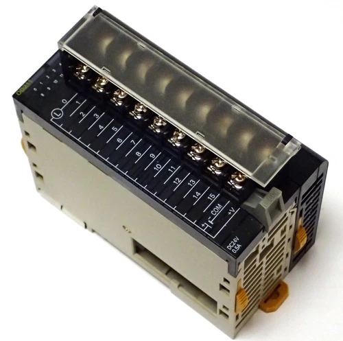 OMRON CJ1W-OD211 OUTPUT UNIT 24Vdc 16 OUTPUTS NPN 0.5A w/ END CAP