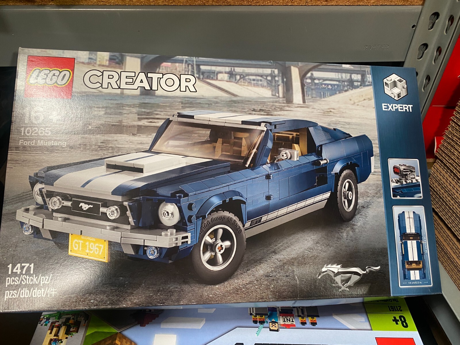 LEGO Creator Expert Ford Mustang GT Set (10265) Limited Edition 