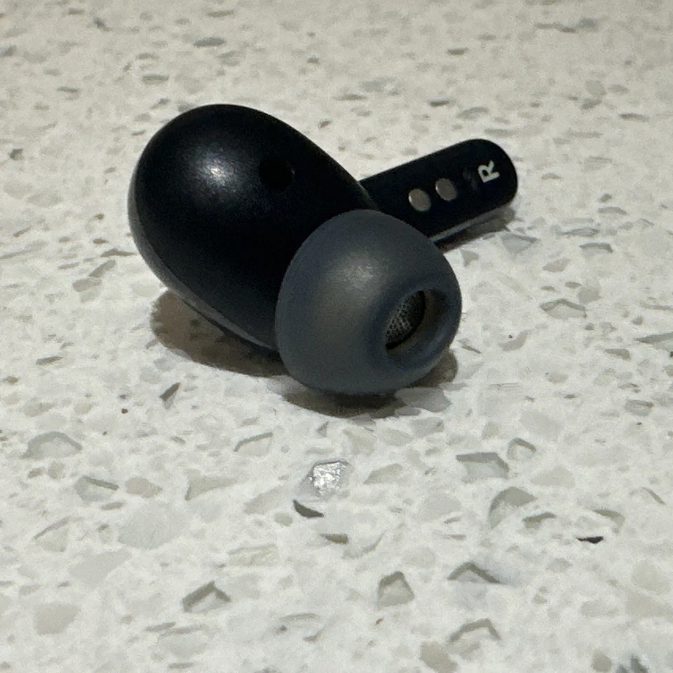 oppo Enco W51, TWS Earbuds ETi21 With Active Noise Cancellation, Right Side Only - Image 4 of 4