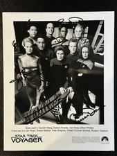 Star Trek: Voyager Cast REPRINT B&W Signed 8x10 Promotional Photo 1997