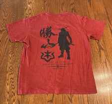 UNIQLO UT Sake Collection Katsuyama Red T-Shirt Cotton Mens Medium Japan