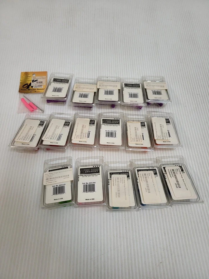 Grupo de 16 ahorradores de dedos de tiro con arco Pine Ridge 1 OMP sabor para dedos Foto 2 de 2