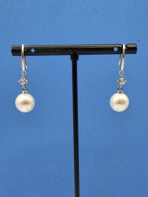 Boucles d'oreilles pendantes en acier avec perles et cubic zirconia - Photo 1/3
