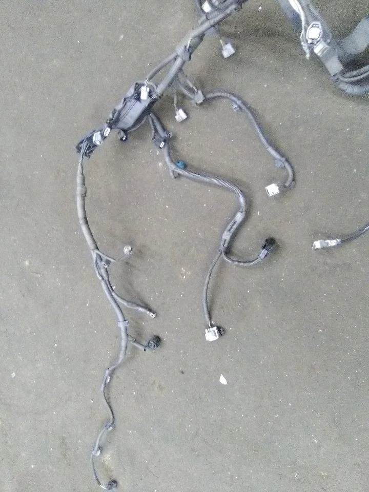 Arnés de cables del motor Toyota Rav4 2016 2,5 litros, Vin F, automático, AWD, AC Foto 4 de 4