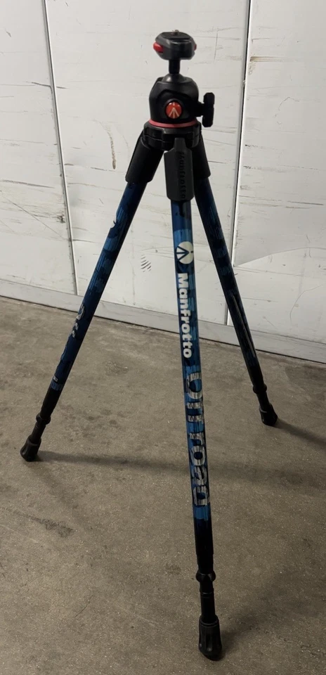 Manfrotto Off road Aluminum Tripod Travel Lightweight Camera Tripod Used Rare - Image 2 of 4