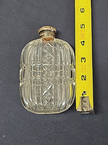 Vintage Cut Glass Sterling Silver Top Flask Antique Liquor Woman - Picture 13 of 13