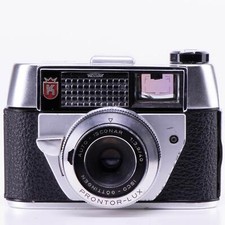 Regula Olympia auto-set 1 Camera  Gottingen 40mm f3.9  Germany  White  1960