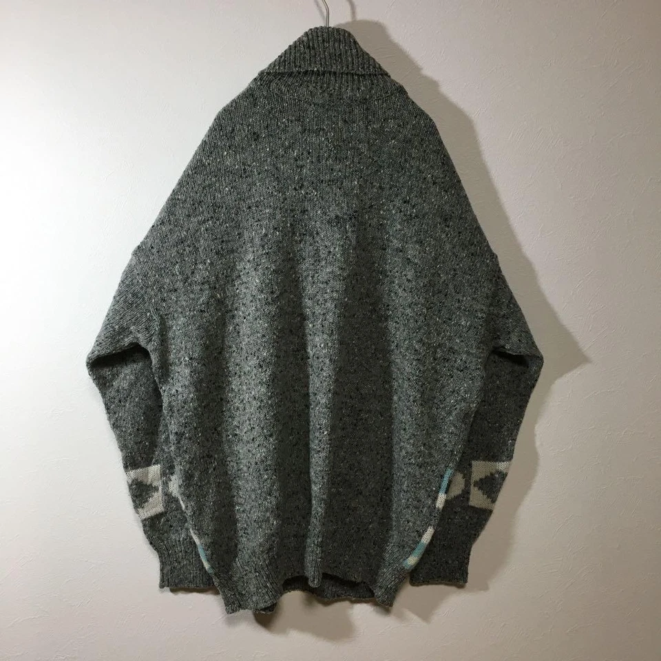 Suéter Vintage Años 90 Manga Larga Estampado Talla L de Japón Foto 3 de 4