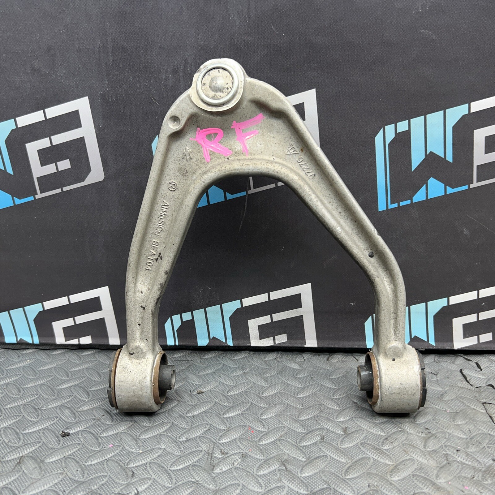 2014-20 Maserati Ghibli Front Right Passenger Side Suspension Upper Control Arm