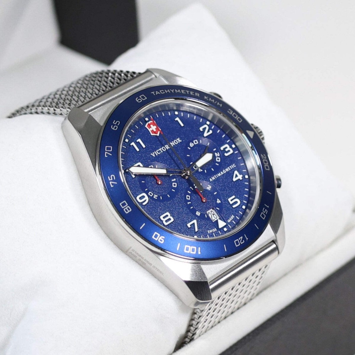 Victorinox Swiss Army Chrono Blue Dial Men's Mesh Bracelet Watch