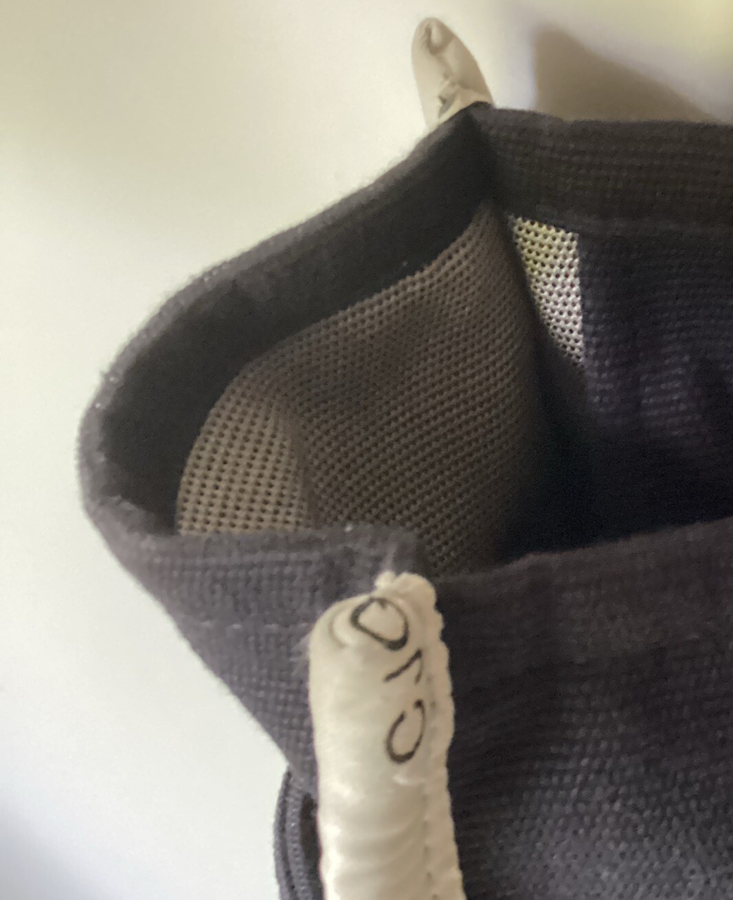 Marc Jacobs The Jacquard Large Tote In Black Excellent Condition image 3
