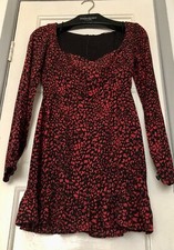 Ladies pretty Shift dress size M by PULL & BEAR -Black With Red Animals Patten
